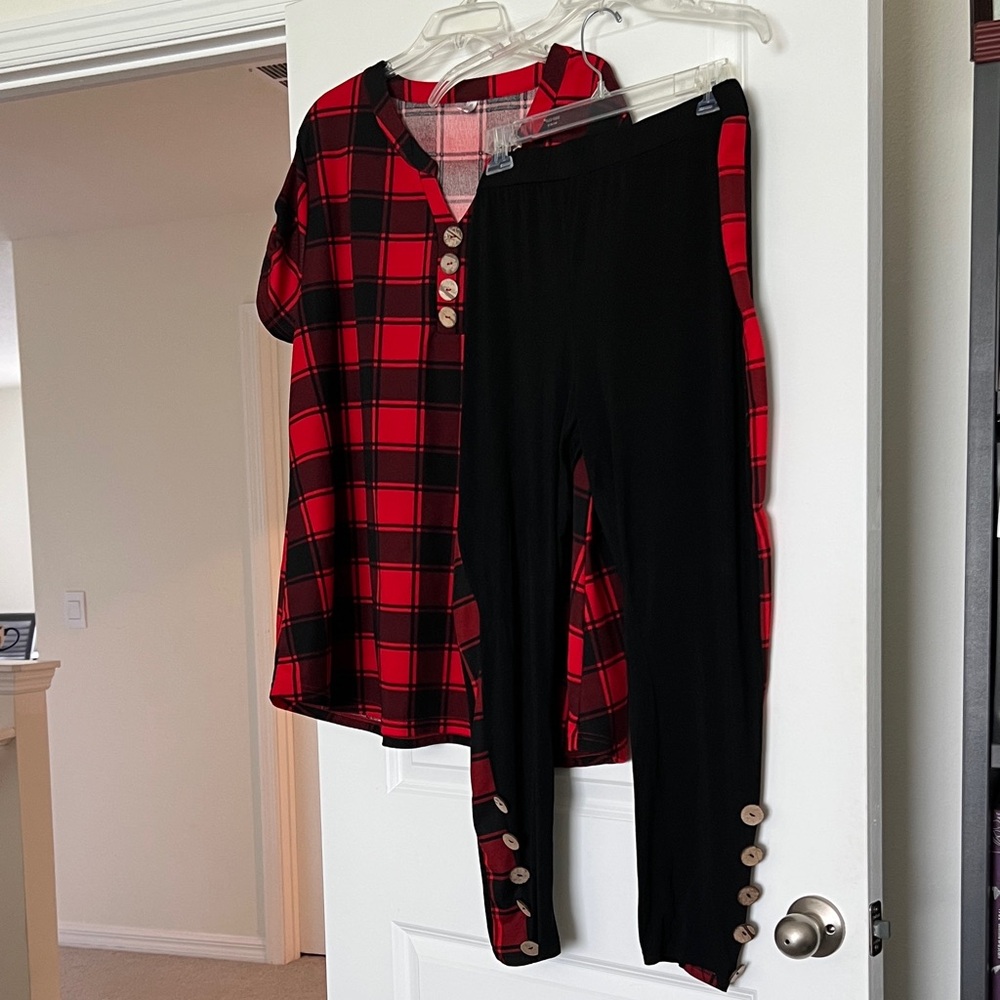 Rosegal Red and Black Plaid Top and pants.